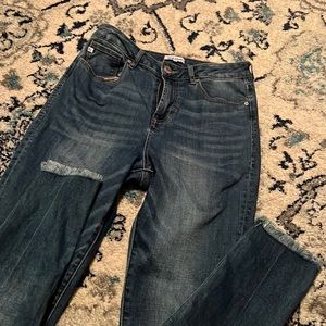 Medium wash skinny jeans